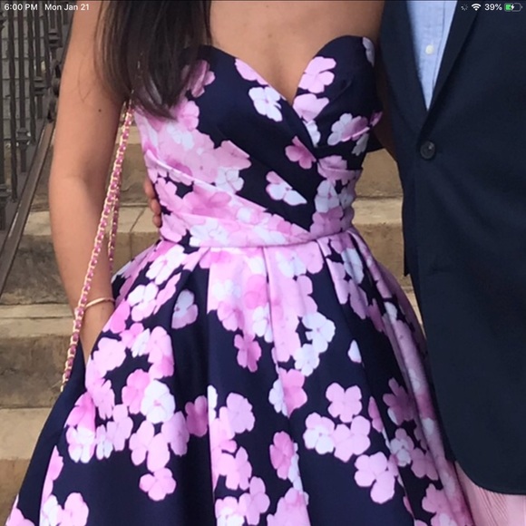 Cocktail dress - Picture 4 of 6